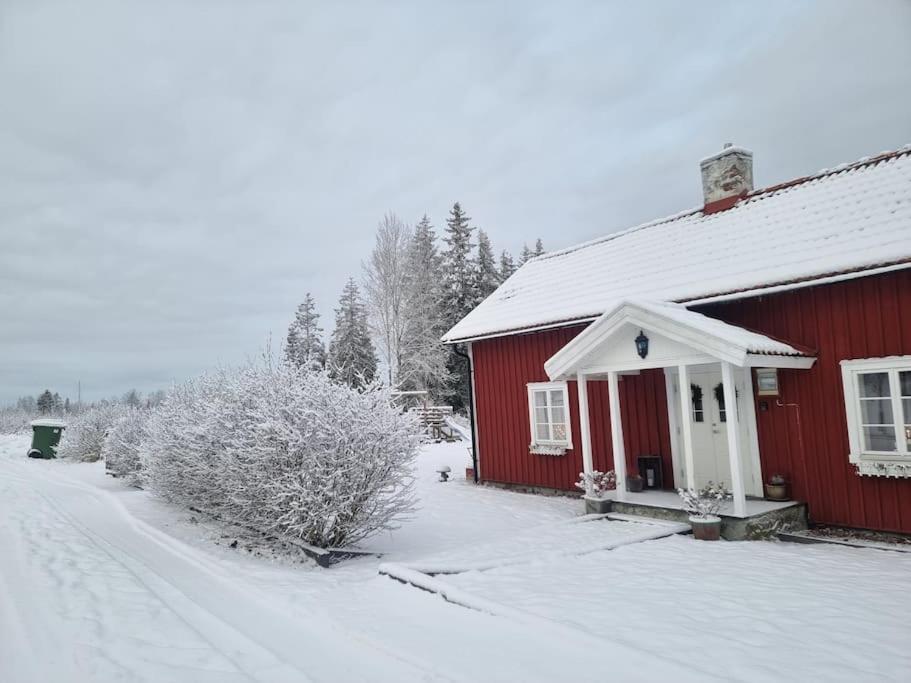 Villa Pa Landet, Habo Eksteriør bilde
